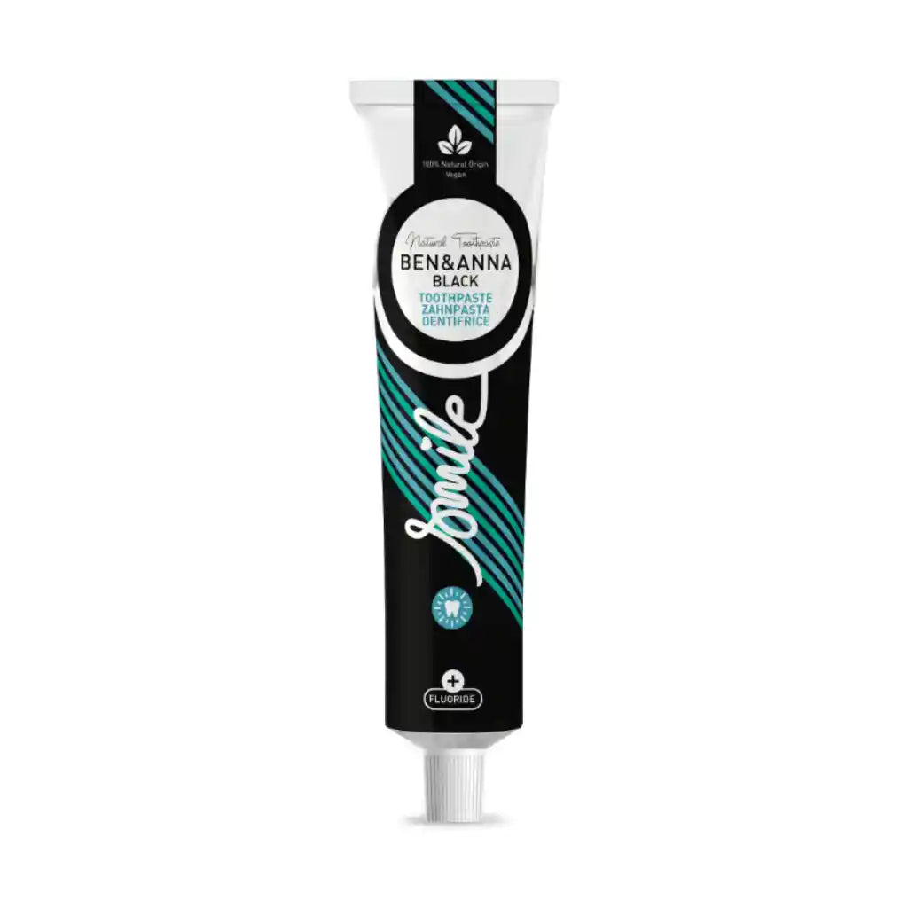 Ben & Anna Tandpasta Tube Smile met fluoride Black